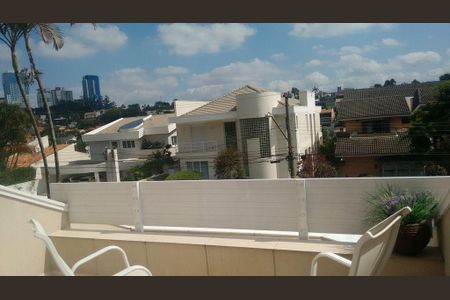 Casa de condomínio à venda com 450m², 4 quartos e 5 vagas