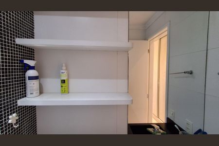 Apartamento à venda com 77m², 3 quartos e 2 vagasBanheiro Suíte 
