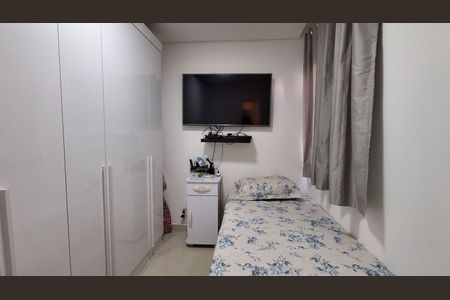 Apartamento à venda com 77m², 3 quartos e 2 vagasQuarto 2