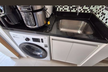 Apartamento à venda com 77m², 3 quartos e 2 vagasÁrea de Serviço 