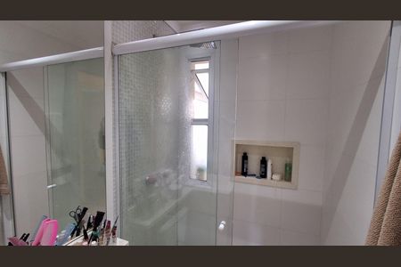 Apartamento à venda com 77m², 3 quartos e 2 vagasBanheiro Social 
