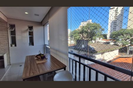 Apartamento à venda com 77m², 3 quartos e 2 vagasVaranda 