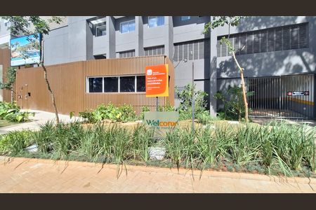 Apartamento para alugar com 39m², 2 quartos e 1 vaga Apartamento para alugar com 39m², 2 quartos e 1 vagaFachada