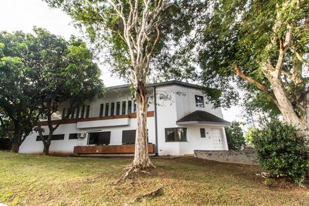 Casa de condomínio à venda com 780m², 2 quartos e 9 vagas Casa de condomínio à venda com 780m², 2 quartos e 9 vagasVista da Rua