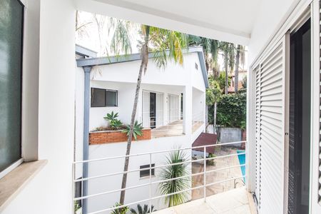 Casa de condomínio à venda com 780m², 2 quartos e 9 vagas Casa de condomínio à venda com 780m², 2 quartos e 9 vagasVaranda