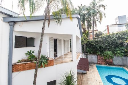 Casa de condomínio à venda com 780m², 2 quartos e 9 vagas Casa de condomínio à venda com 780m², 2 quartos e 9 vagasVista da Suíte