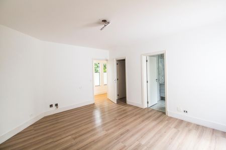 Casa de condomínio à venda com 780m², 2 quartos e 9 vagas Casa de condomínio à venda com 780m², 2 quartos e 9 vagasSuíte 2