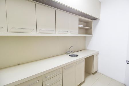 Casa de condomínio à venda com 780m², 2 quartos e 9 vagas Casa de condomínio à venda com 780m², 2 quartos e 9 vagasCopa