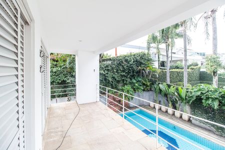 Casa de condomínio à venda com 780m², 2 quartos e 9 vagas Casa de condomínio à venda com 780m², 2 quartos e 9 vagasVaranda