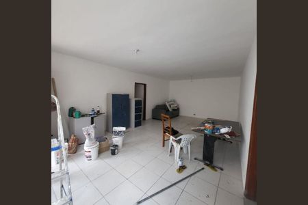Casa para alugar com 3 quartos, 326m² em Jardim Pedreira, São Paulo