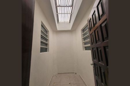 Casa para alugar com 3 quartos, 326m² em Jardim Pedreira, São Paulo