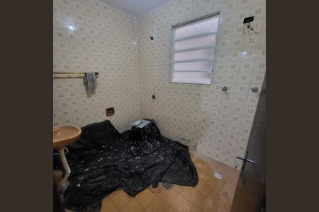 Casa para alugar com 3 quartos, 326m² em Jardim Pedreira, São Paulo