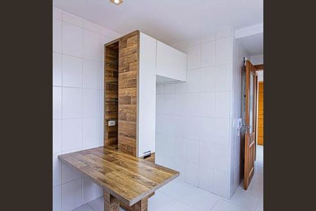 Apartamento à venda com 130m², 2 quartos e 4 vagas
