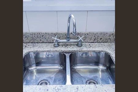 Apartamento à venda com 130m², 2 quartos e 4 vagas