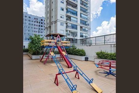 Apartamento à venda com 130m², 2 quartos e 4 vagas