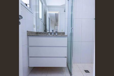 Apartamento à venda com 130m², 2 quartos e 4 vagas