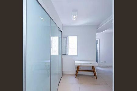 Apartamento à venda com 130m², 2 quartos e 4 vagas