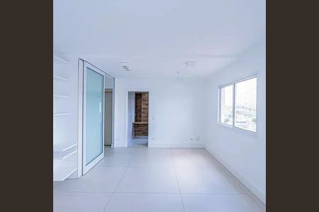 Apartamento à venda com 130m², 2 quartos e 4 vagas
