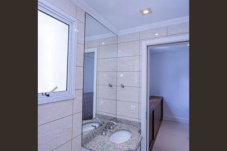 Apartamento à venda com 130m², 2 quartos e 4 vagas