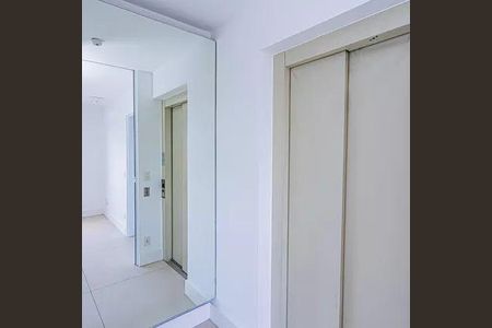 Apartamento à venda com 130m², 2 quartos e 4 vagas