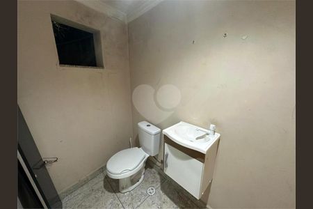 Casa à venda com 139m², 3 quartos e 2 vagas