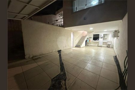 Casa à venda com 139m², 3 quartos e 2 vagas