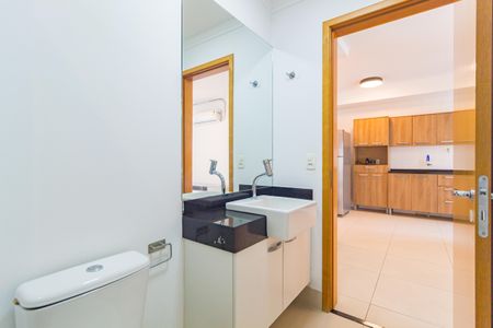 Apartamento para alugar com 55m², 1 quarto e 2 vagas Apartamento para alugar com 55m², 1 quarto e 2 vagasBanheiro