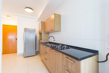 Apartamento para alugar com 55m², 1 quarto e 2 vagas Apartamento para alugar com 55m², 1 quarto e 2 vagasCozinha