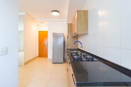 Apartamento para alugar com 55m², 1 quarto e 2 vagas Apartamento para alugar com 55m², 1 quarto e 2 vagasCozinha