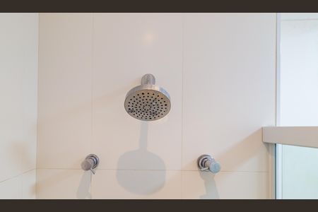 Apartamento para alugar com 55m², 1 quarto e 2 vagas Apartamento para alugar com 55m², 1 quarto e 2 vagasDetalhe - Banheiro