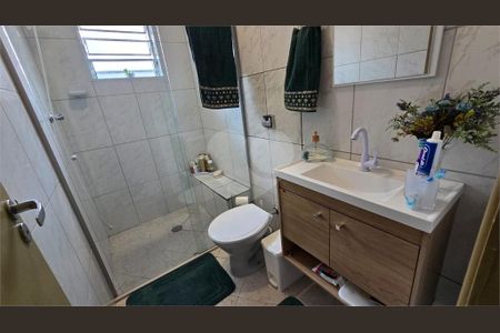 Casa à venda com 3 quartos, 180m² em Vila Maria Eugenia, São Paulo