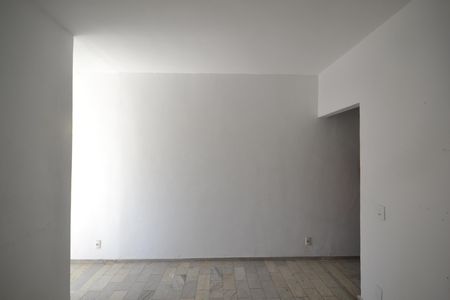 Apartamento para alugar com 99m², 1 quarto e sem vagaSala