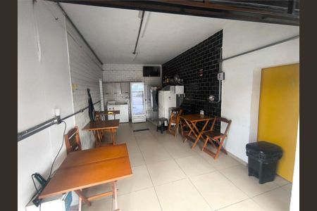 Casa à venda com 2 quartos, 150m² em Vila Prel, São Paulo