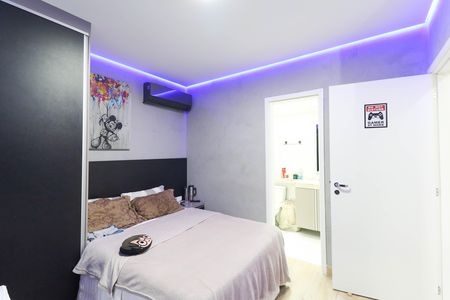 Casa de condomínio à venda com 177m², 4 quartos e 3 vagas