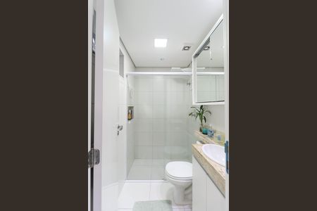 Casa de condomínio à venda com 177m², 4 quartos e 3 vagas