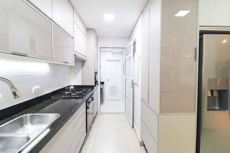 Casa de condomínio à venda com 177m², 4 quartos e 3 vagas