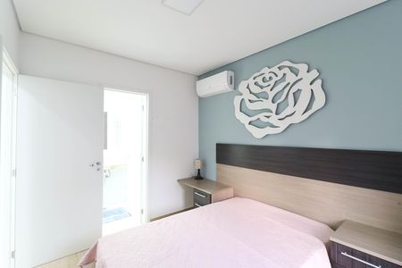 Casa de condomínio à venda com 177m², 4 quartos e 3 vagas