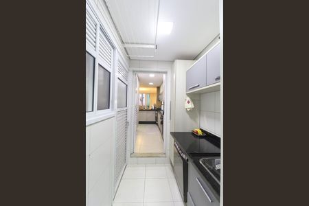Casa de condomínio à venda com 177m², 4 quartos e 3 vagas