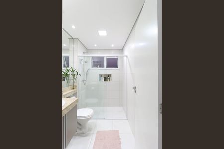 Casa de condomínio à venda com 177m², 4 quartos e 3 vagas