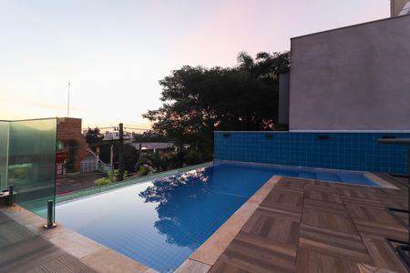 Casa de condomínio à venda com 177m², 4 quartos e 3 vagas