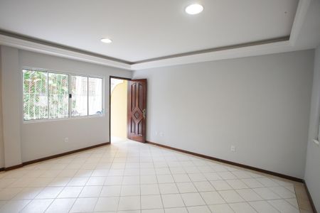 Sala de casa para alugar com 3 quartos, 152m² em Freguesia (jacarepaguá), Rio de Janeiro