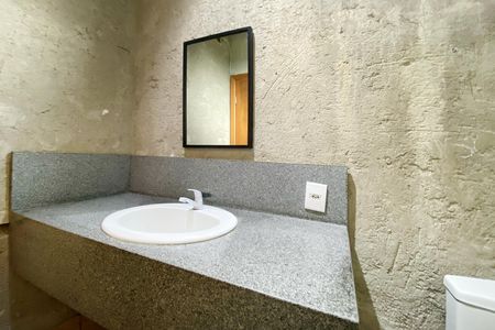 Casa para alugar com 400m², 4 quartos e 2 vagas Casa para alugar com 400m², 4 quartos e 2 vagasBanheiro da Suíte 3