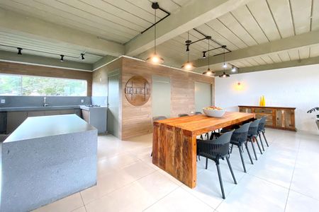 Casa para alugar com 400m², 4 quartos e 2 vagas Casa para alugar com 400m², 4 quartos e 2 vagasSala de Jantar