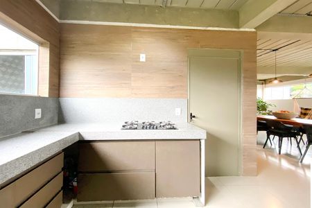 Casa para alugar com 400m², 4 quartos e 2 vagas Casa para alugar com 400m², 4 quartos e 2 vagasCozinha