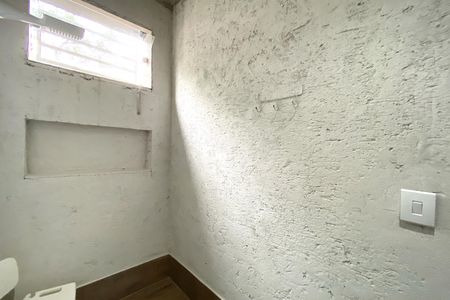 Casa para alugar com 400m², 4 quartos e 2 vagas Casa para alugar com 400m², 4 quartos e 2 vagasBanheiro da Suíte 1