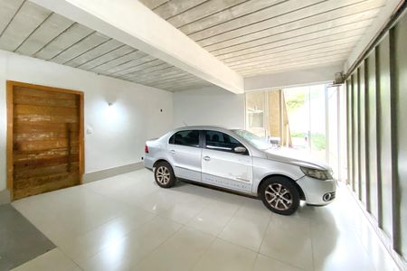 Casa para alugar com 400m², 4 quartos e 2 vagas Casa para alugar com 400m², 4 quartos e 2 vagasGaragem