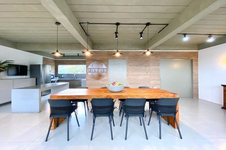 Casa para alugar com 400m², 4 quartos e 2 vagas Casa para alugar com 400m², 4 quartos e 2 vagasSala de Jantar