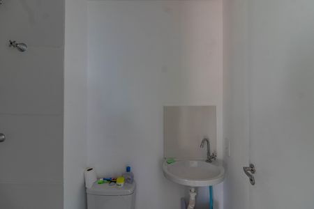 Apartamento à venda com 35m², 2 quartos e sem vagaBanheiro