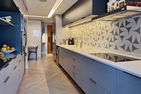 Apartamento à venda com 182m², 4 quartos e 2 vagas Apartamento à venda com 182m², 4 quartos e 2 vagasCozinha