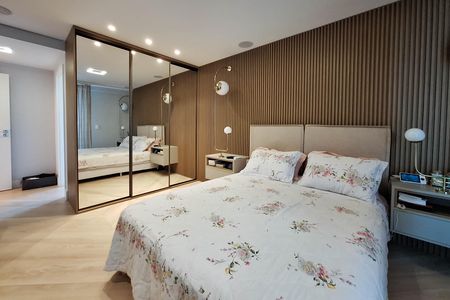 Apartamento à venda com 182m², 4 quartos e 2 vagas Apartamento à venda com 182m², 4 quartos e 2 vagasSuíte 2